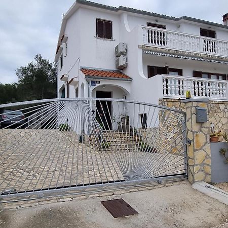 Apartman Ivanica Jezera Εξωτερικό φωτογραφία