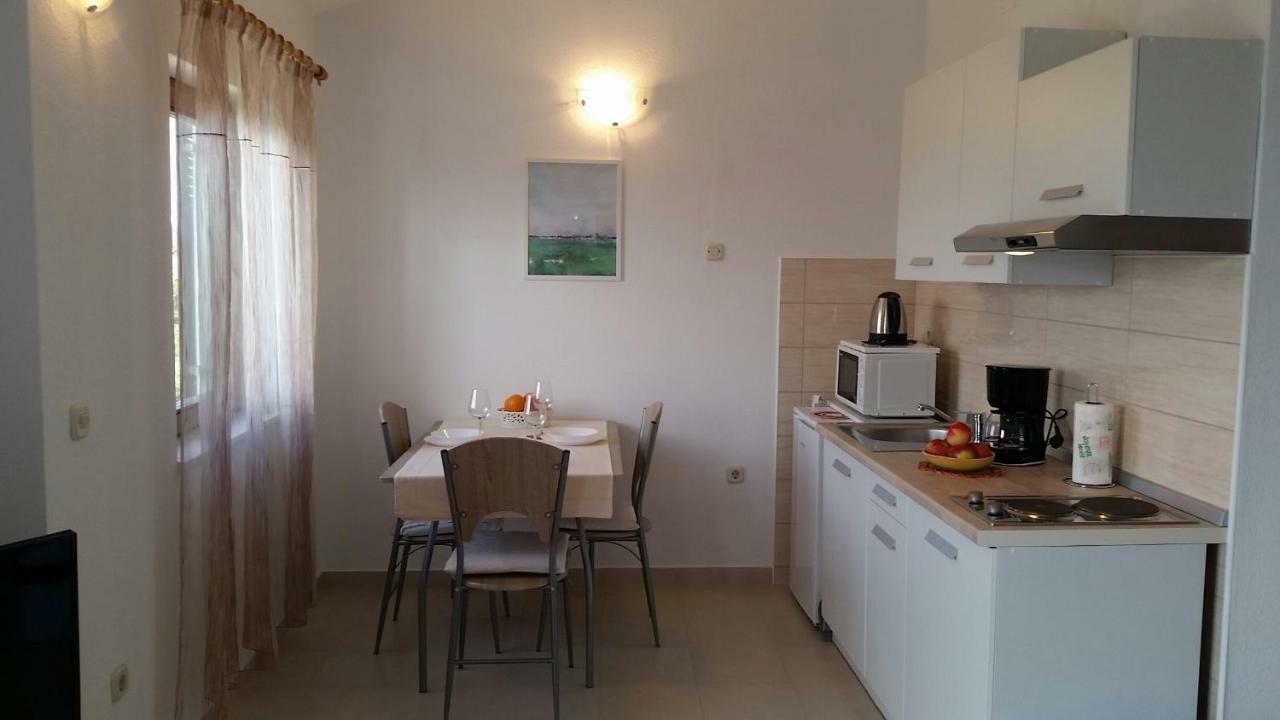 Apartman Ivanica Jezera Εξωτερικό φωτογραφία